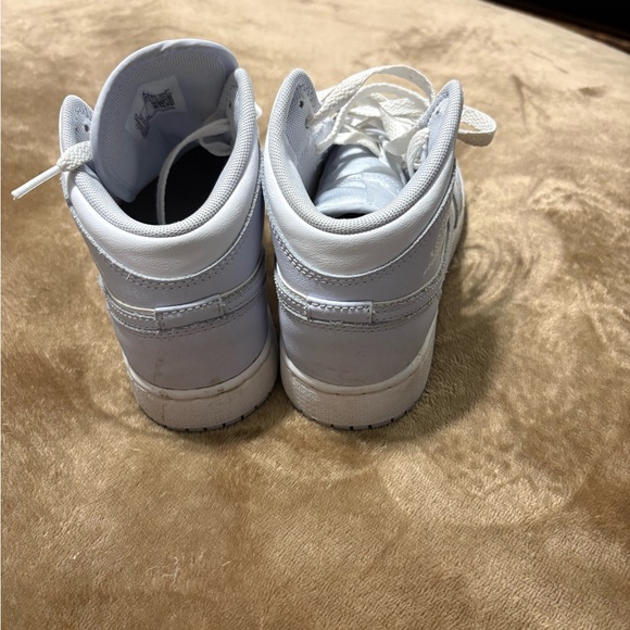 Nike Kids White and Gray High-Top Sneakers - No box!